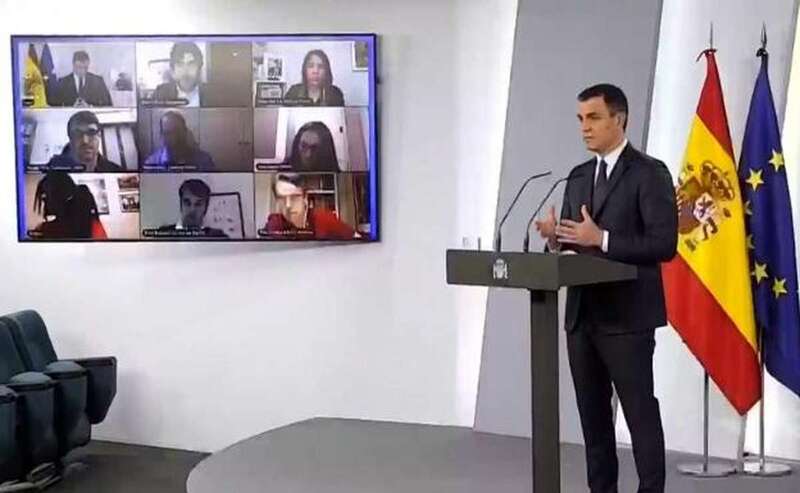 El presidente del Gobierno, Pedro Sánchez, durante su comparecencia de este sábado (Foto TA)